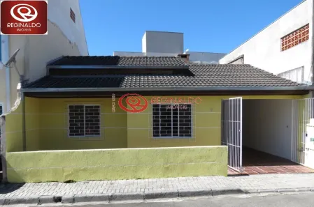 Casa com 2 Quartos à venda, 97m² no Santa Cândida, Curitiba