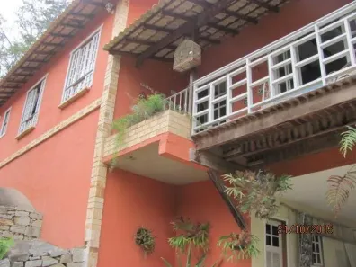 Casa de Condomínio com 4 Quartos à venda, 208m² no Várzea, Teresópolis