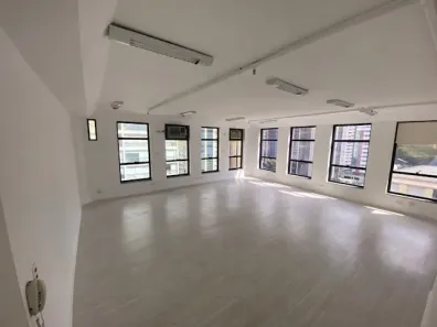 Sala Comercial à venda, 54m² no Moema, São Paulo