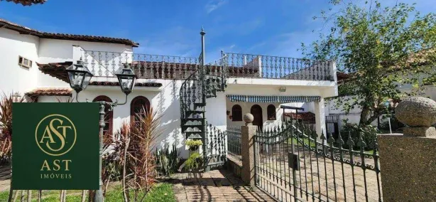 Casa com 5 Quartos à venda, 600m² no São Francisco, Niterói