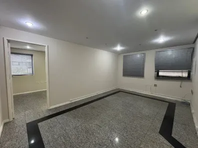 Sala Comercial para alugar, 47m² no Itaim Bibi, São Paulo