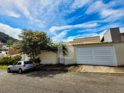 Casa com 4 Quartos à venda, 580m² no Jardim dos Estados, Poços de Caldas