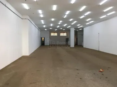 Ponto Comercial para alugar, 700m² no Centro, Araraquara