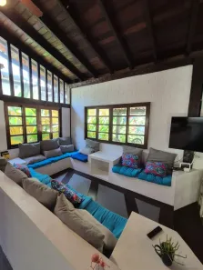 Sobrado com 4 Quartos para alugar, 250m² no Camburi, São Sebastião