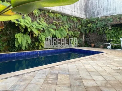 Apartamento com 3 Quartos à venda, 300m² no São Sebastião, Uberaba
