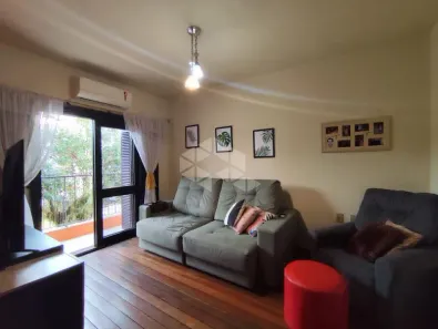 Casa com 4 Quartos para alugar, 265m² no Teresópolis, Porto Alegre