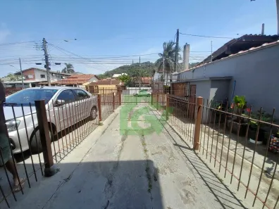 Casa com 2 Quartos à venda, 82m² no Martim de Sá, Caraguatatuba