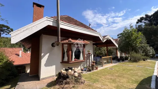 Casa de Condomínio com 3 Quartos à venda, 122m² no Jardim Andira, Campos do Jordão