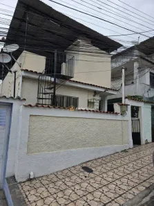 Casa com 2 Quartos para alugar, 70m² no Centro, Nova Iguaçu