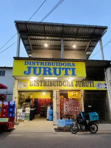 Ponto Comercial com 8 Quartos à venda, 200m² no Tancredo Neves, Manaus