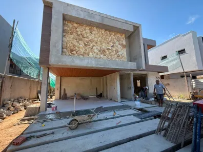 Casa de Condomínio com 5 Quartos à venda, 355m² no Cidade Alpha, Eusébio