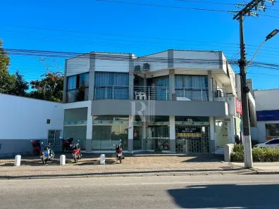 Sala Comercial para alugar, 450m² no Centro, Tijucas