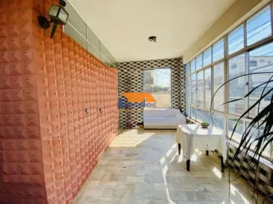Casa com 5 Quartos à venda, 373m² no Santo André, Belo Horizonte