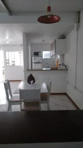 Kitnet com 1 Quarto para alugar, 45m² no Praia do Pecado, Macaé