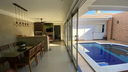 Casa de Condomínio com 3 Quartos à venda, 221m² no Ribeirão do Lipa, Cuiabá