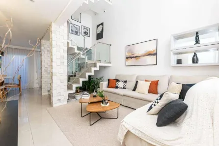 Casa de Condomínio com 4 Quartos à venda, 193m² no Pinheirinho, Curitiba