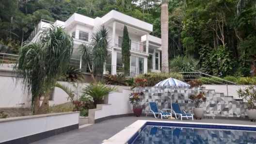 Casa com 5 Quartos à venda, 1000m² no Cantagalo, Rio das Ostras