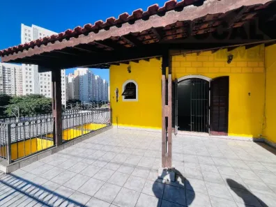Imóvel Comercial com 3 Quartos à venda, 201m² no Jardim Wanda, Taboão da Serra