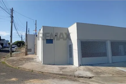 Casa com 1 Quarto para alugar, 120m² no Residencial Morumbi, Lins