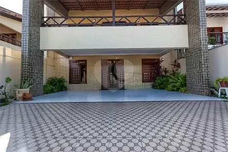 Sobrado com 5 Quartos à venda, 319m² no Parque Iracema, Fortaleza