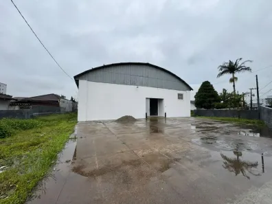 Galpão/Depósito/Armazém para alugar, 440m² no Itaum, Joinville