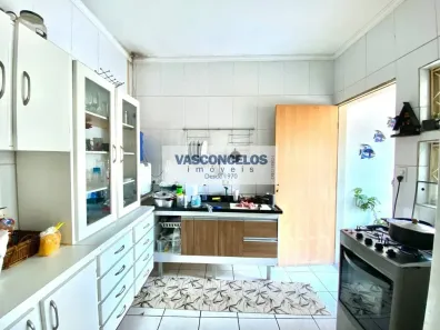 Casa com 1 Quarto à venda, 250m² no Jardim Satélite, São José dos Campos