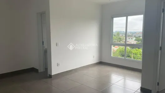 Apartamento com 2 Quartos para alugar, 67m² no Barnabé, Gravataí