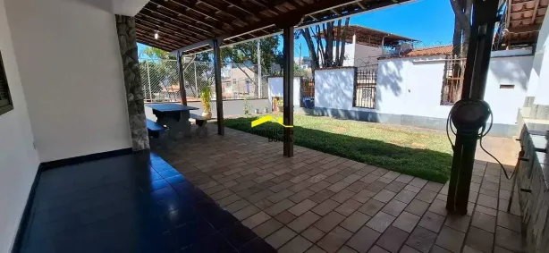 Casa com 3 Quartos à venda, 343m² no Palmeiras, Belo Horizonte