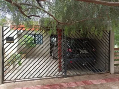Casa com 2 Quartos à venda, 80m² no Jardim Montecatini, Londrina