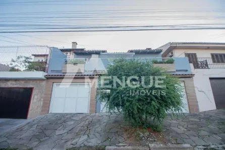 Casa com 3 Quartos à venda, 190m² no Jardim Itu, Porto Alegre