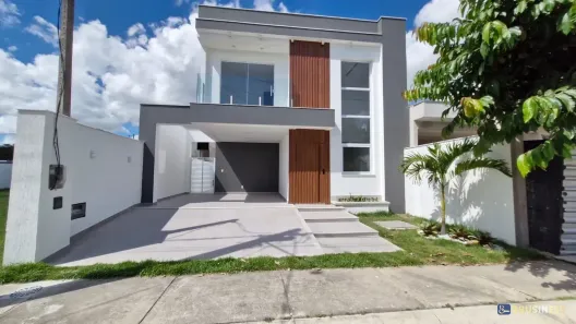 Casa com 3 Quartos à venda, 180m² no Parque Tarcisio Miranda, Campos dos Goytacazes