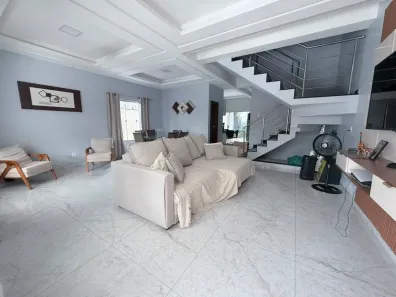 Casa de Condomínio com 4 Quartos à venda, 220m² no Coqueiro, Belém