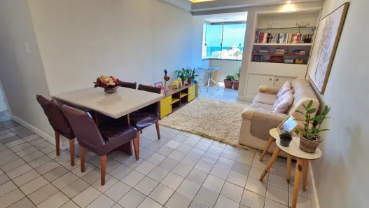 Apartamento com 2 Quartos à venda, 90m² no Jardim Armação, Salvador