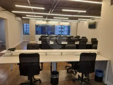 Sala Comercial para alugar, 90m² no Cidade Monções, São Paulo