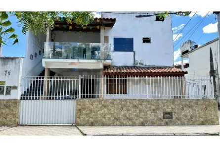 Apartamento com 6 Quartos à venda, 188m² no Jequiezinho, Jequié