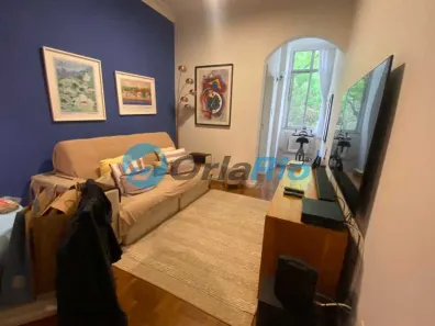 Apartamento com 2 Quartos à venda, 74m² no Leme, Rio de Janeiro
