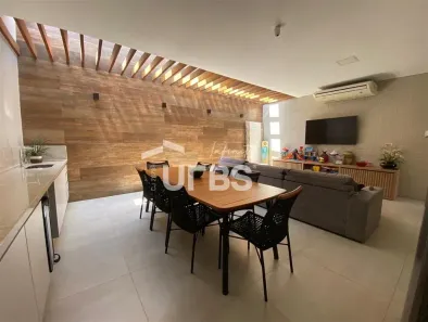Casa de Condomínio com 3 Quartos à venda, 200m² no Parque Amazônia, Goiânia