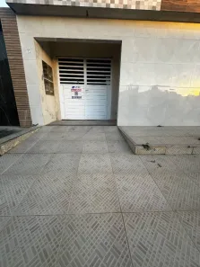 Casa com 2 Quartos para alugar, 70m² no Marivan, Aracaju