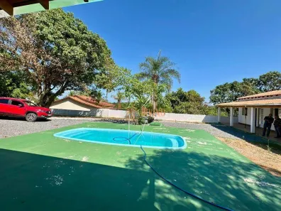 Fazenda/Sítio com 4 Quartos à venda, 1200m² no Quintas de Pirapora, Salto de Pirapora