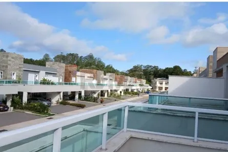 Casa com 3 Quartos para alugar, 261m² no Caputera, Arujá