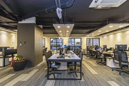 Sala Comercial à venda, 271m² no Cabral, Curitiba