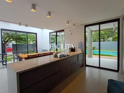 Casa com 6 Quartos para alugar, 513m² no Campeche, Florianópolis