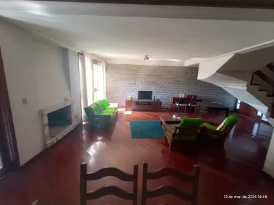 Casa com 3 Quartos à venda, 258m² no Medianeira, Porto Alegre
