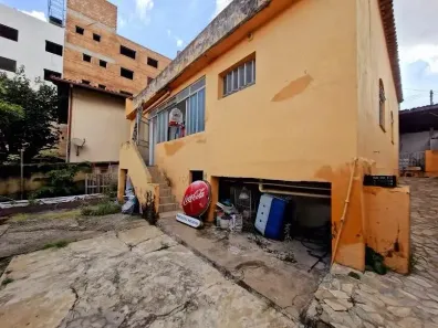 Casa com 4 Quartos à venda, 384m² no Santa Cruz Industrial, Contagem