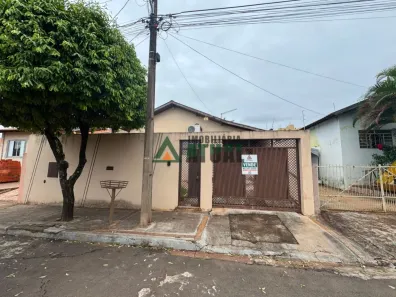 Casa com 3 Quartos à venda, 184m² no Jardim Alah, Londrina