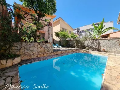 Casa com 3 Quartos à venda, 282m² no Serra, Belo Horizonte