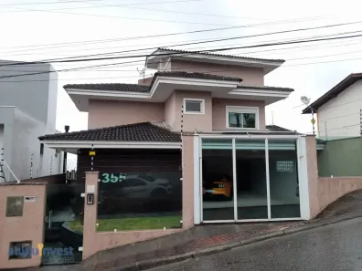 Casa com 3 Quartos à venda, 249m² no Centro, São José
