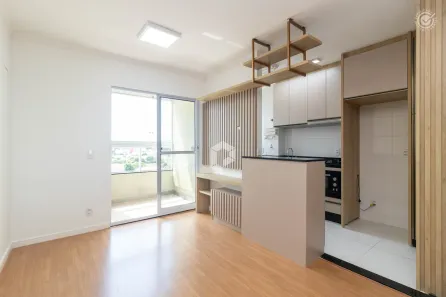 Apartamento com 2 Quartos para alugar, 52m² no Seminário, Curitiba