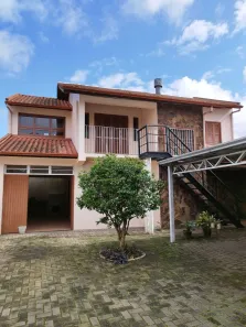 Casa com 3 Quartos para alugar, 240m² no Santos Dumont, São Leopoldo