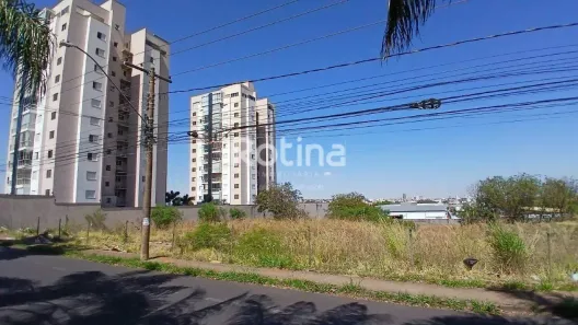 Lote/Terreno à venda, 3513m² no Santa Mônica, Uberlândia